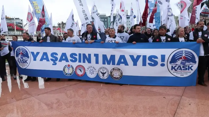 KASK ve HEP-SEN'den Taksim'de basın açıklaması